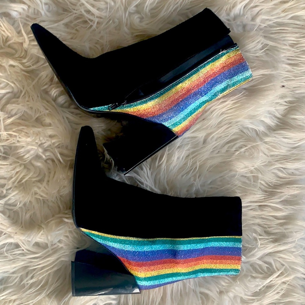 Free people brand new RAINBOW 🌈 booties